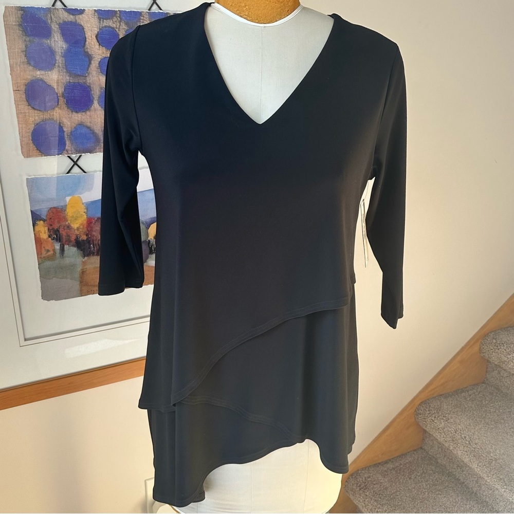 NWT SYMPLI 3/4 sleeve matrix layer top tunic in black